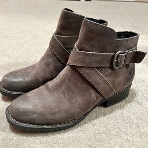 Born booties